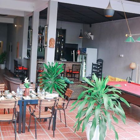 Sy Guesthouse Phnom Pen Exterior foto
