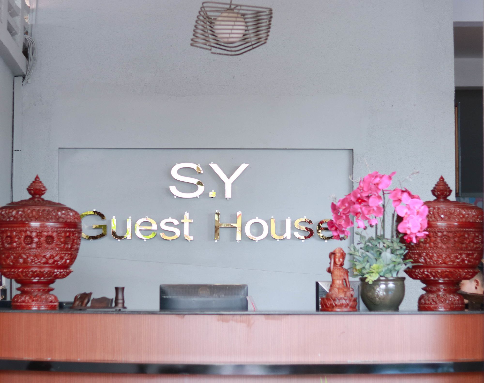 Sy Guesthouse Phnom Pen Exterior foto